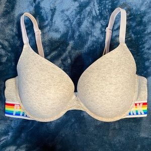 PINK Wear everywhere push-up bra